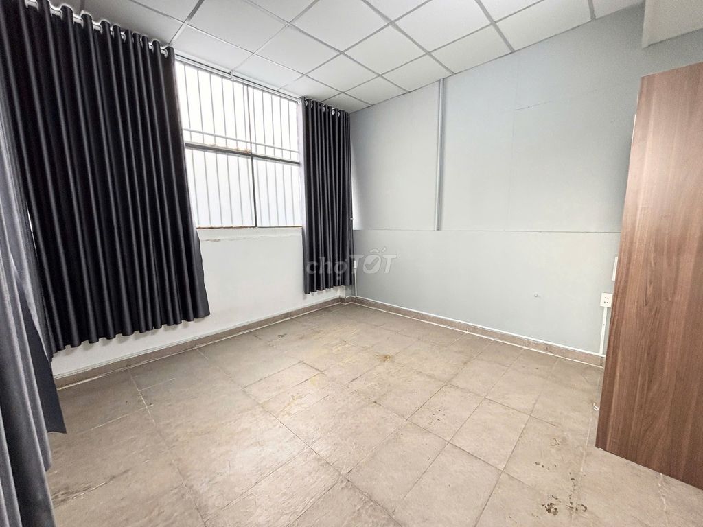 Super a kitchen bedroom right at the University of Hersteric Text-Inductor-free.