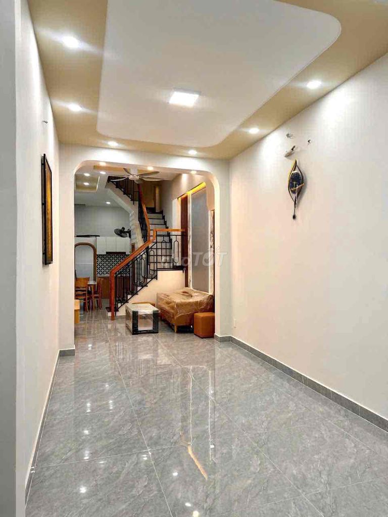 * The original cash home, 153 Thống Nhất, 1701 11