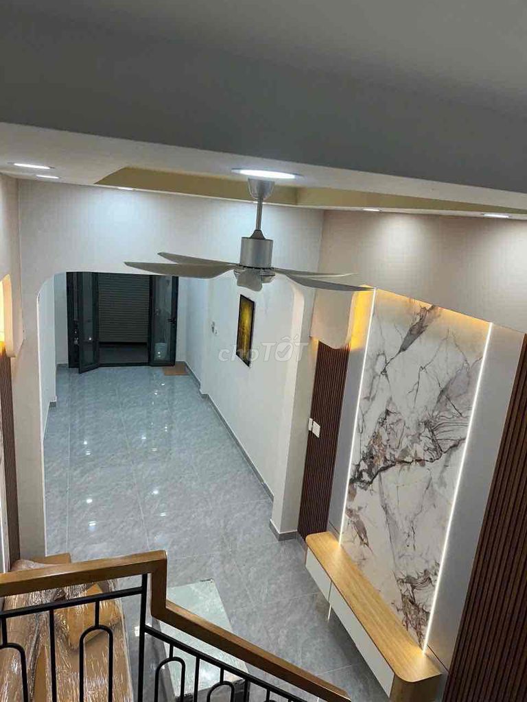 * The original cash home, 153 Thống Nhất, 1701 11