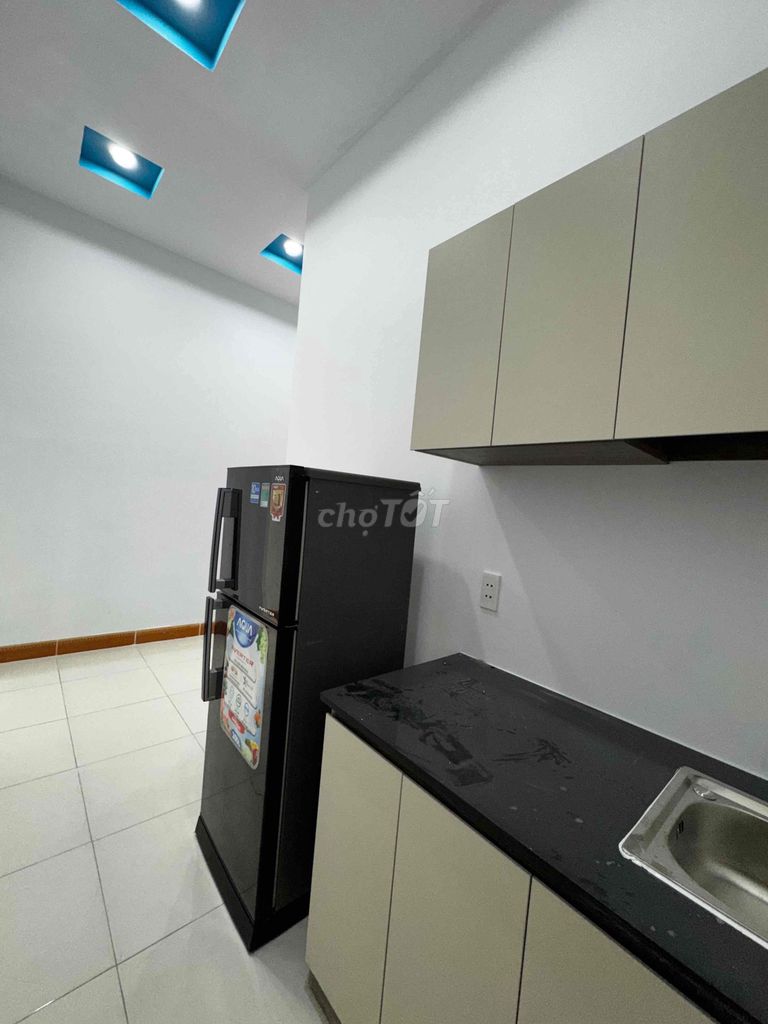 The new apartment built two bedrooms full of Lê Đức Thọ interiors, which cost only 2.5 million.