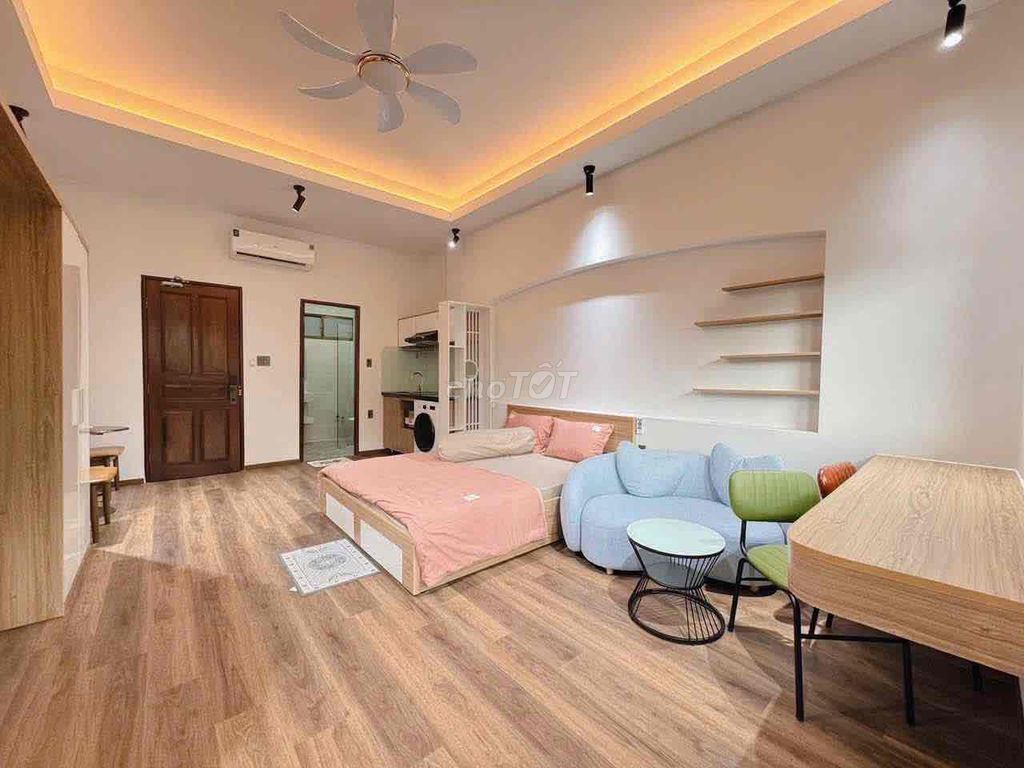 The balcony studio full of lakeview - Đỗ Xuân Hợp parallel