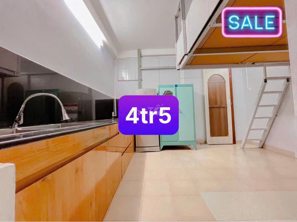 Super pretty right near the market. - 25 M2 - full interior-free car-door
