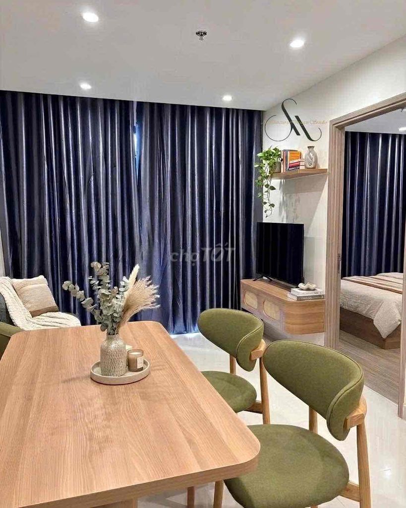 Rent two new bedrooms complete high-end furniture