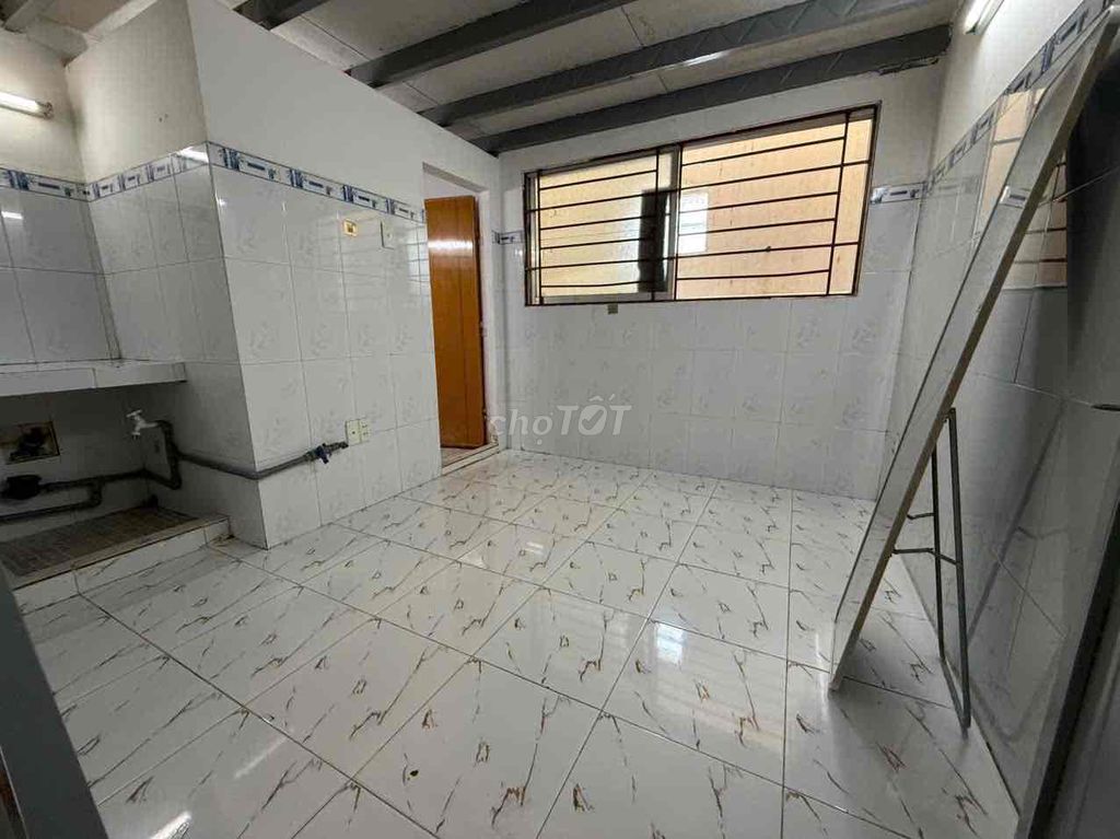 Cheap room, near aeon Tân Phú