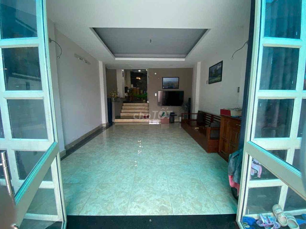 Rent a full interior near Phú Hữu rotation District 9