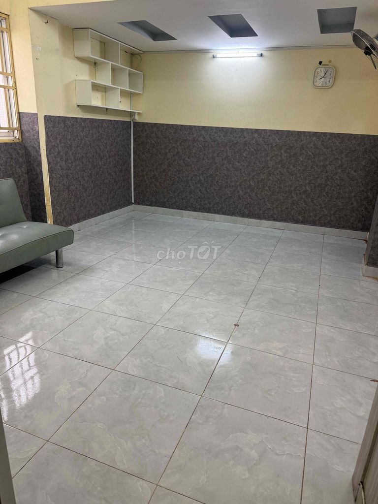 rented rooms at a group of students or small families