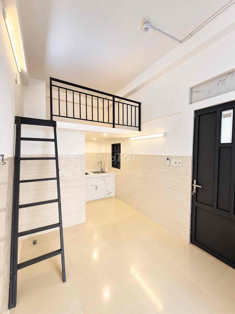 - Dương Quảng Hàm, Gò Vấp - elevator vault