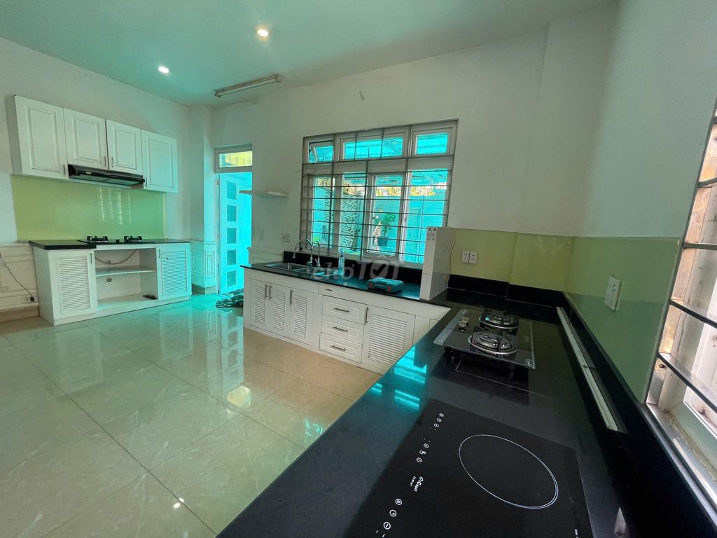 Room Full interior - 25 meters - 3.7 million a month