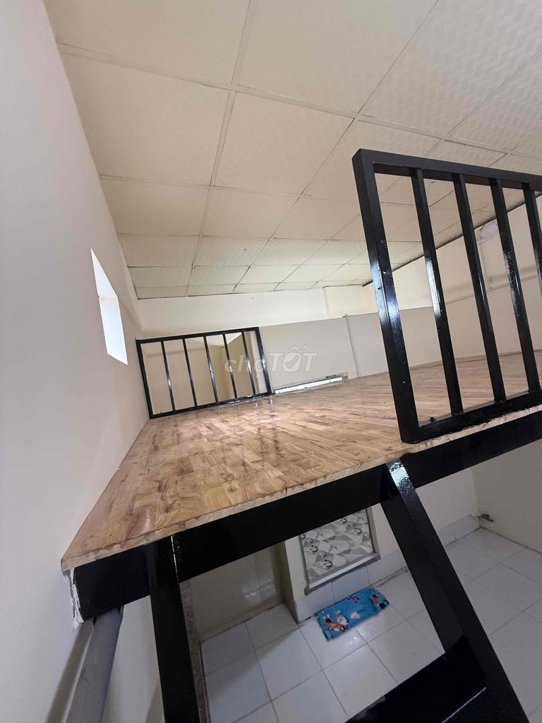 New room has 25 M2-- private toilet-- 2.4 million-- Bình Tân