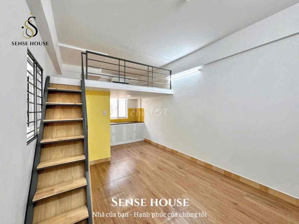 Rent a room with a 30-M2-wide guard - elevator next to a shower.