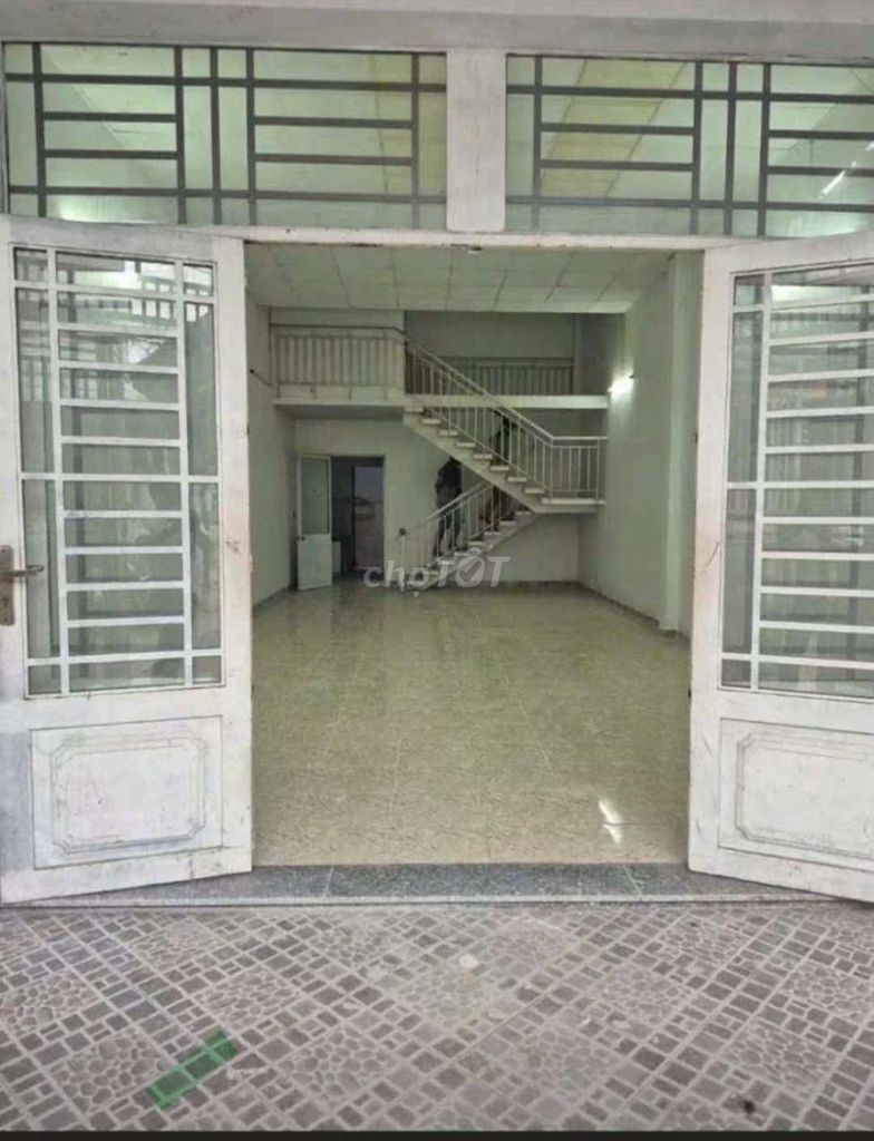 Rent 5 x 20 M with 2 bedroom 2 with wide ligament