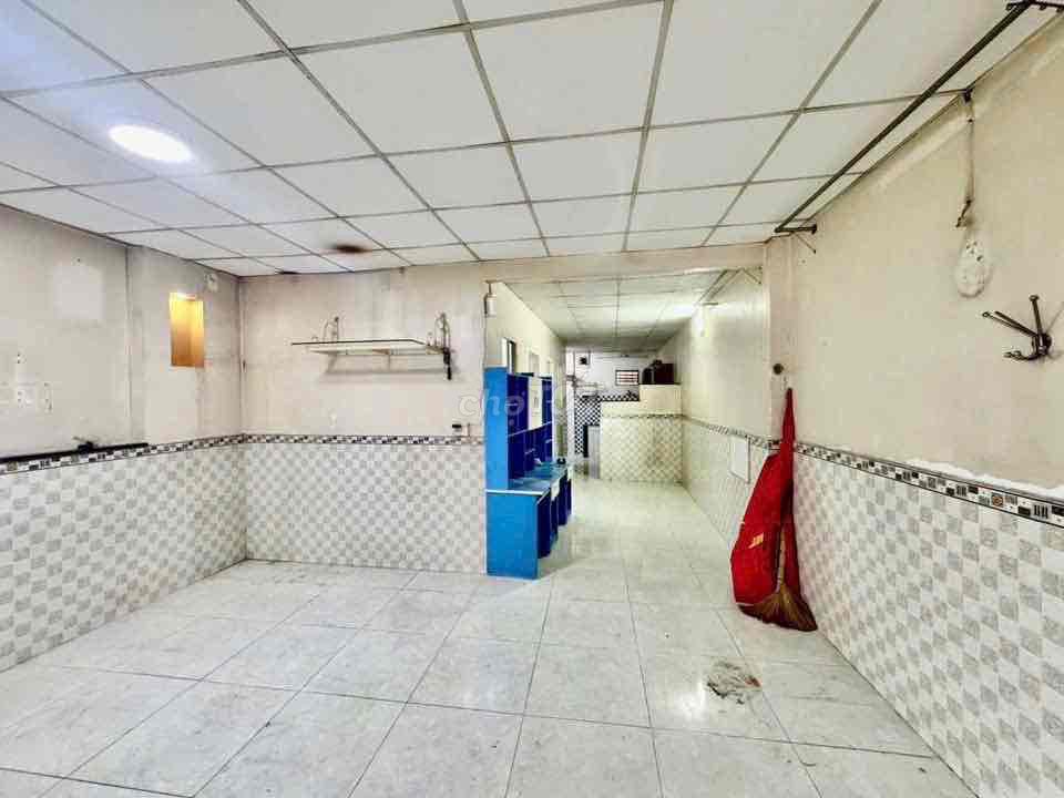 Rent Nguyễn Kiệm-730. 3 Gò Vấp.4 meters. 12 meters.