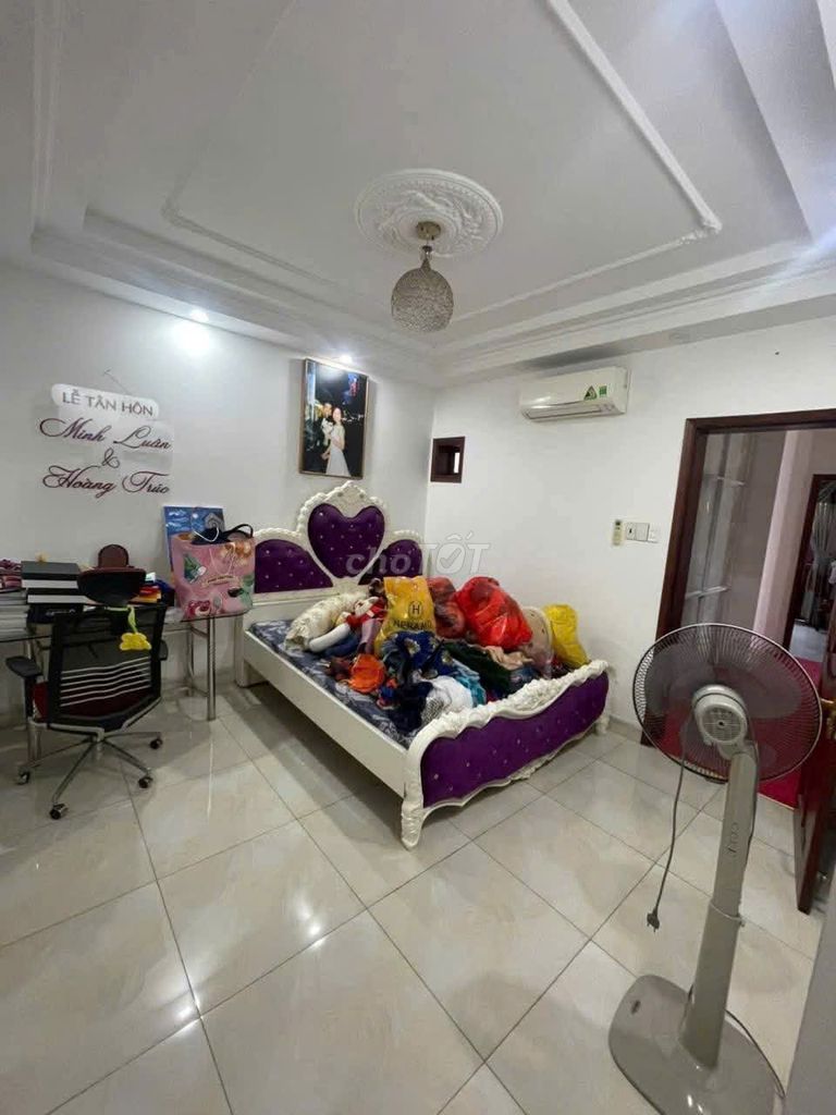 Rent a villa - 5 Linh Chiểu street (near vincom)