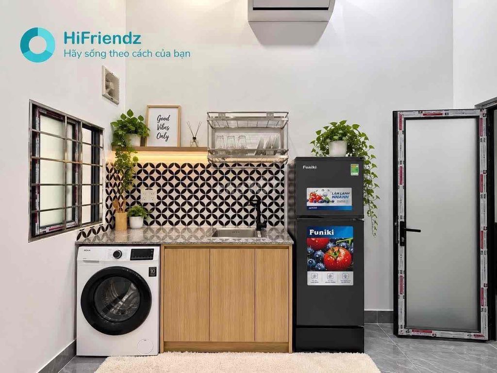 check room to 10/11 - high guard 2 meters - new house not used
