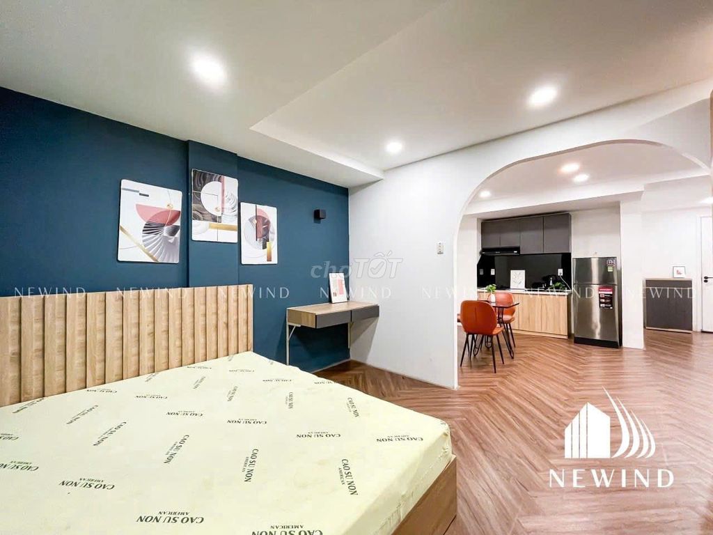 1 bedroom - 2 bedrooms