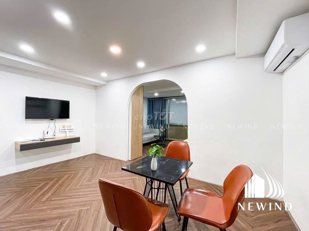 1 bedroom - 2 bedrooms