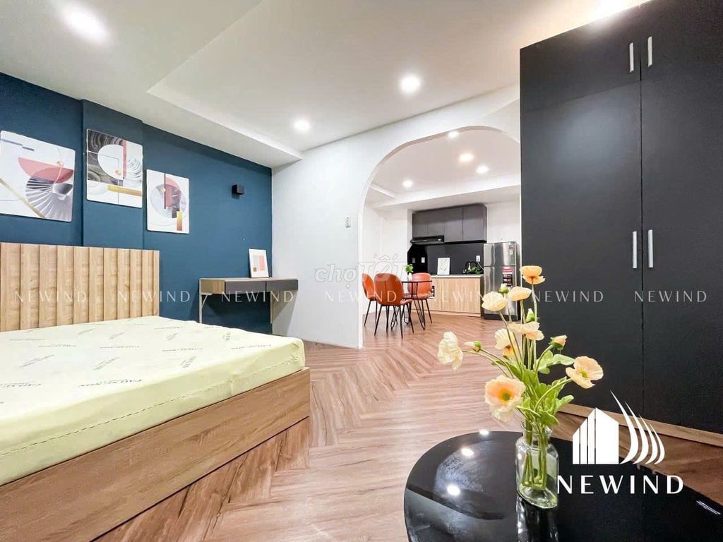 1 bedroom - 2 bedrooms