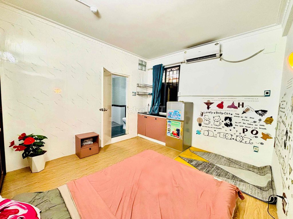 Mozi full interior right around the planet Levi (30/10 empty)