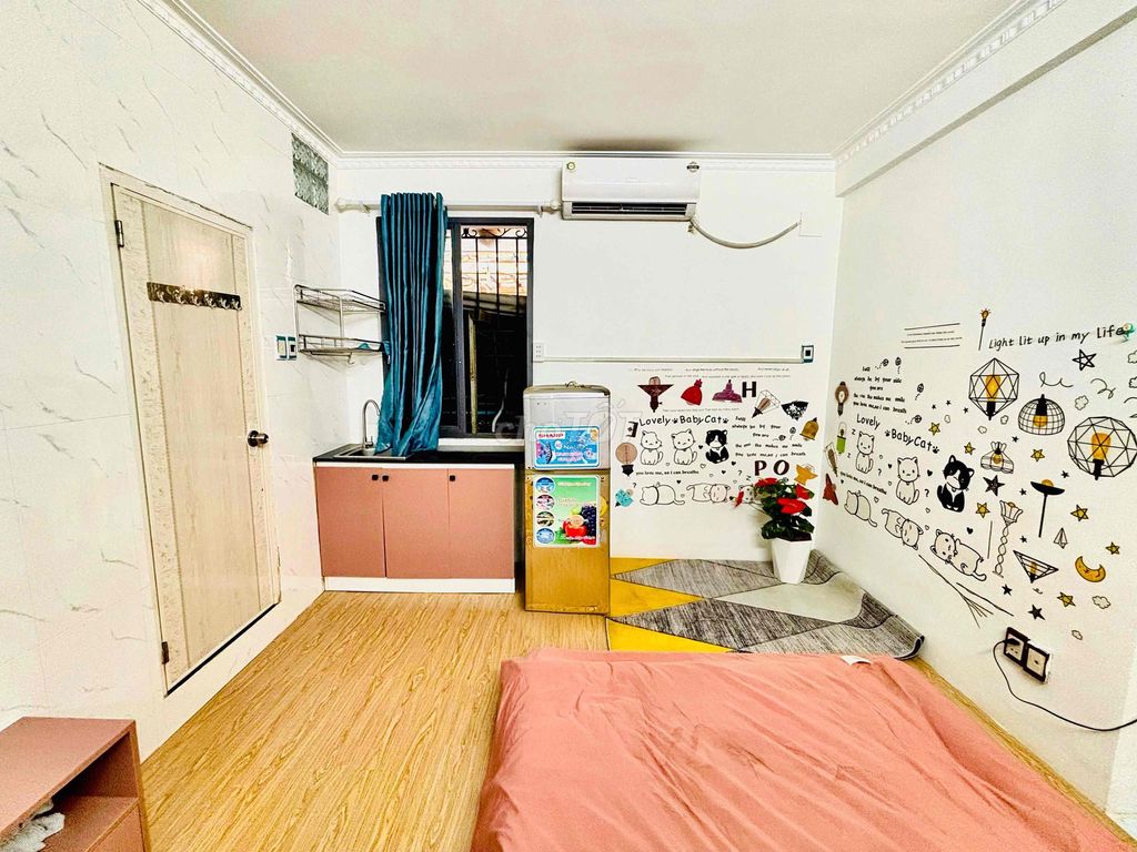 Mozi full interior right around the planet Levi (30/10 empty)