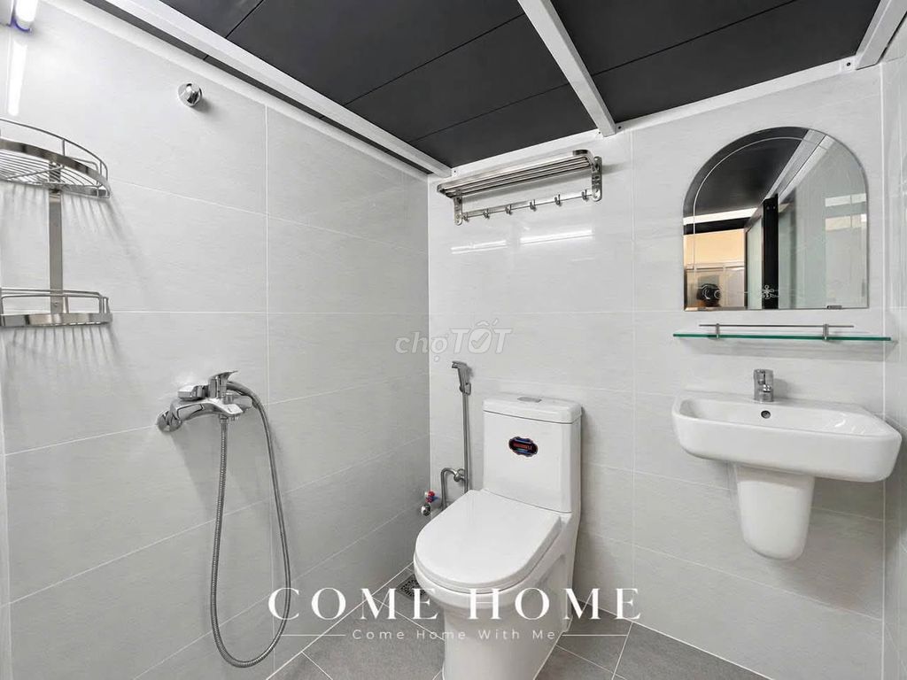 The new room was held until early November at the cane bridge.