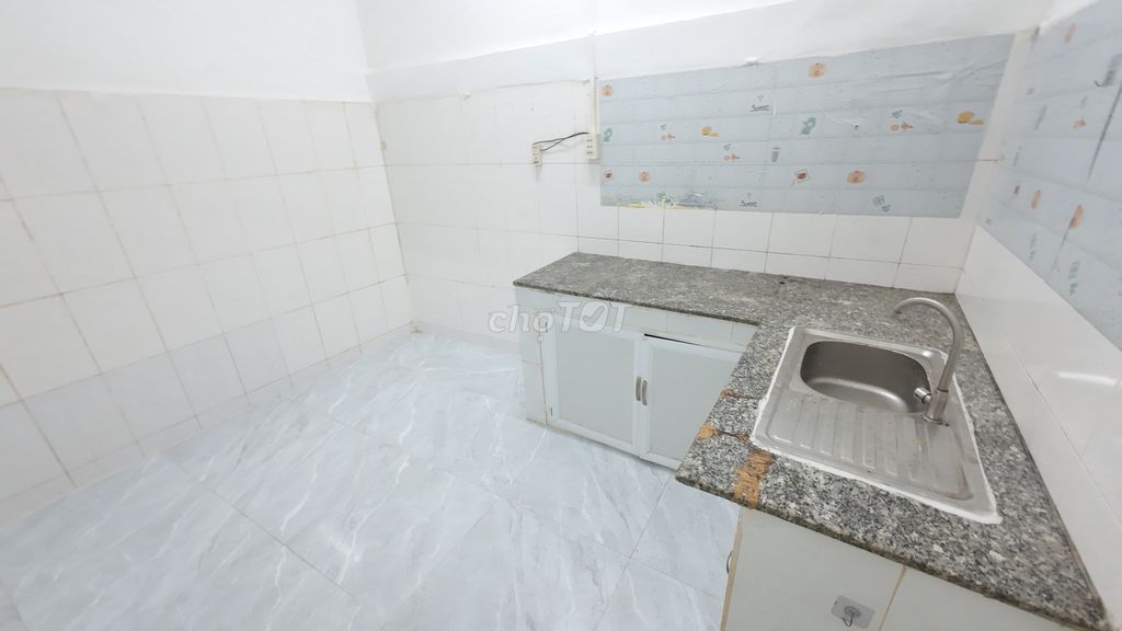 Two bedrooms, one ground, two toilets, one kitchen. Bình Thạnh, hcm