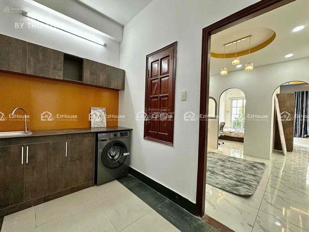 Super Văn Chung - 2 super-saltive kitchen bedrooms, with balconies