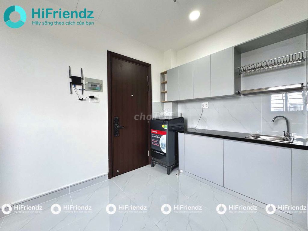 Rent the service apartment on the market.