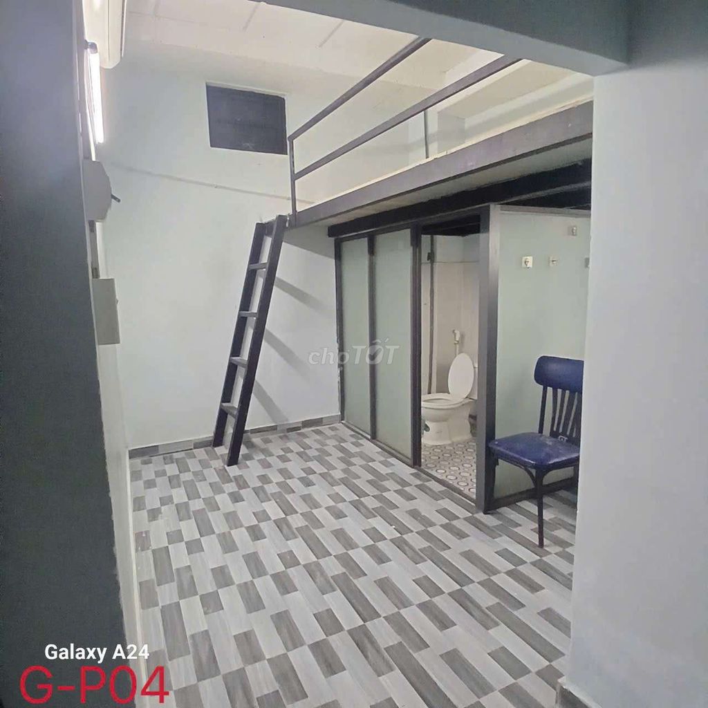 A cheap student room.