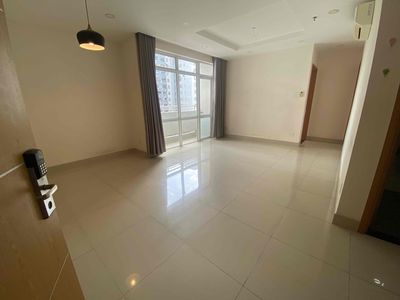 11 million a month. Two bedrooms, two air-conditioned toilets at Him Lam Chợ Lớn.