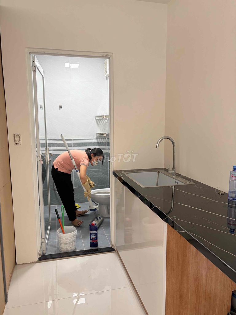 full interior service apartment, full utility