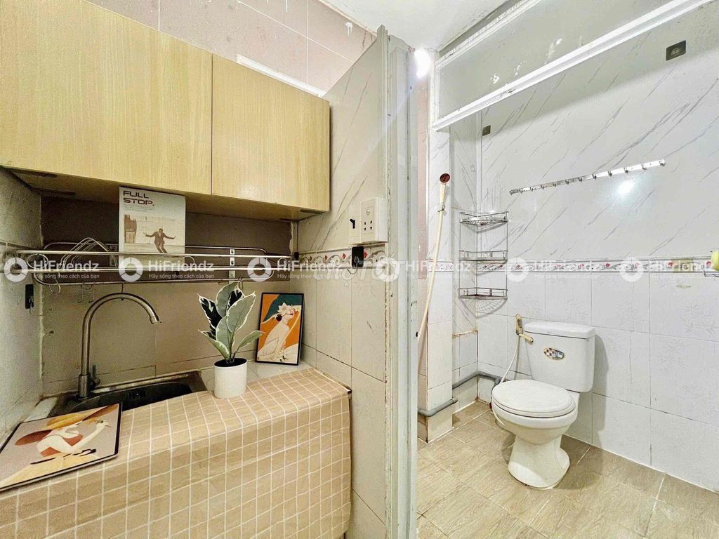 clubbering room <i>Almost interior> host - near aeon Tân Phú security