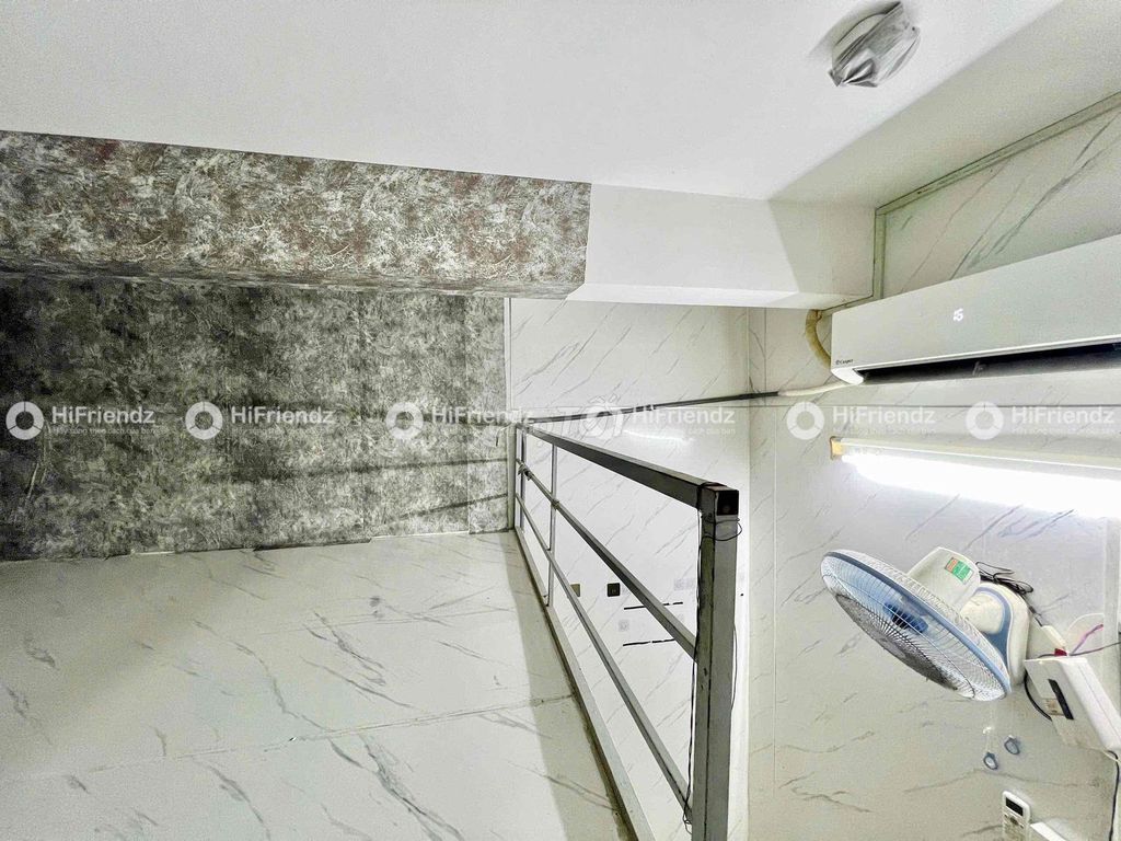 clubbering room <i>Almost interior> host - near aeon Tân Phú security