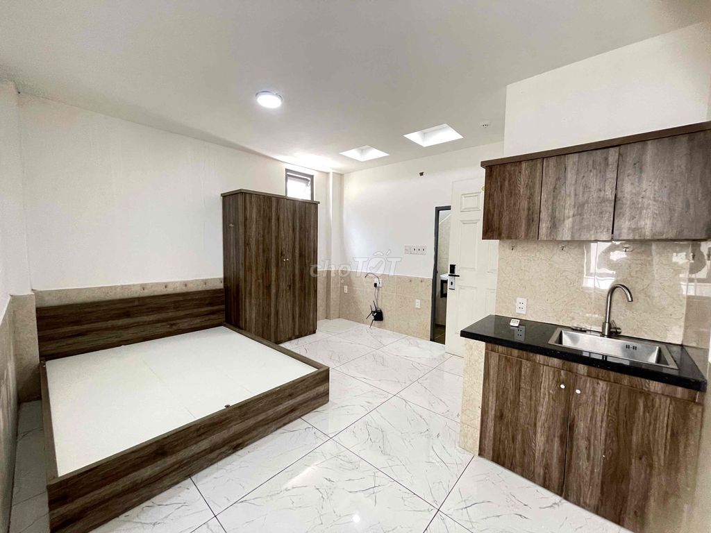 Rent a full-scale suite - near Fort Luna right here at Global CuTy