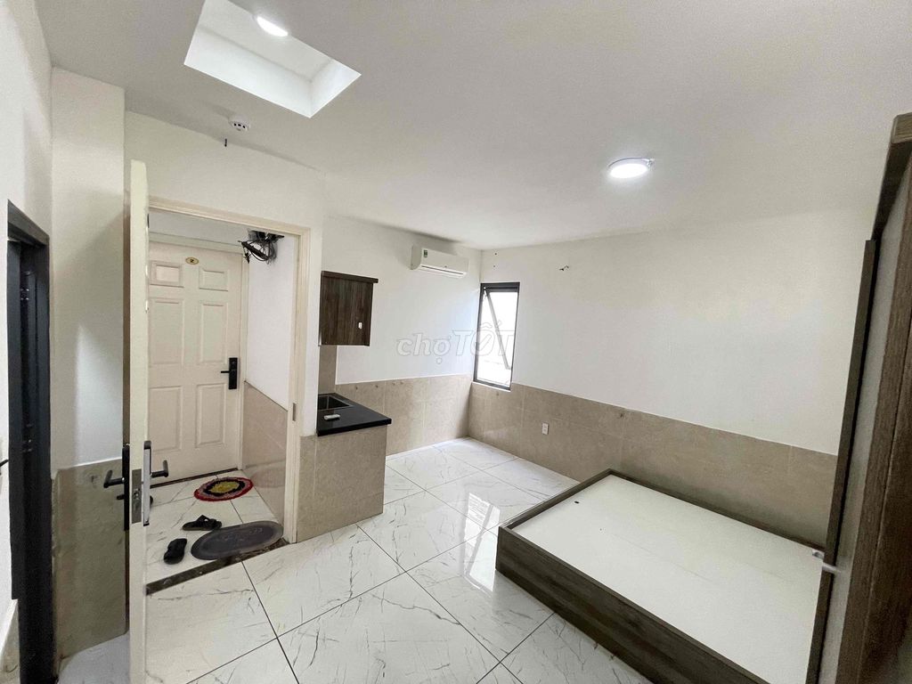 Rent a full-scale suite - near Fort Luna right here at Global CuTy