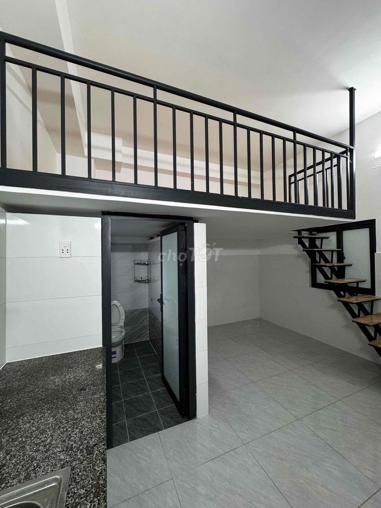 The Dương Quảng Hàm interior room next to vlu is at 3500 you. Four million.