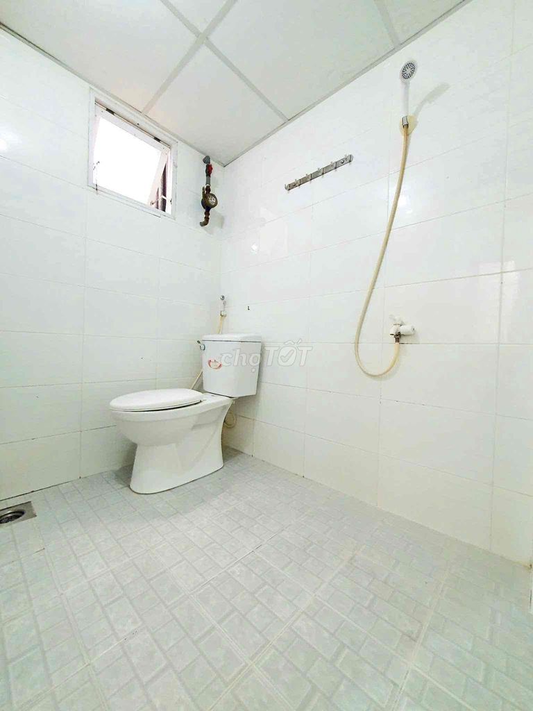 Rent for Tall Rooms, Cold Machines, Power Cars, Air Institutes.