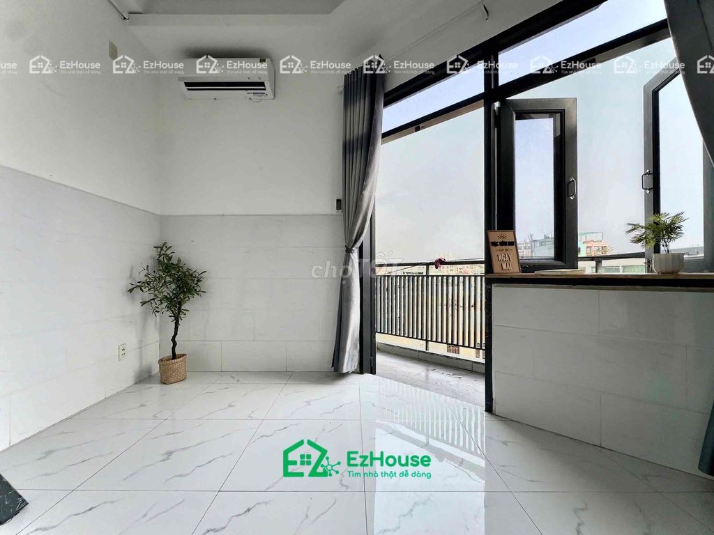 Rent private balcony suites to open up the new center.