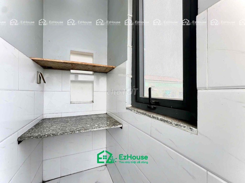 Rent private balcony suites to open up the new center.