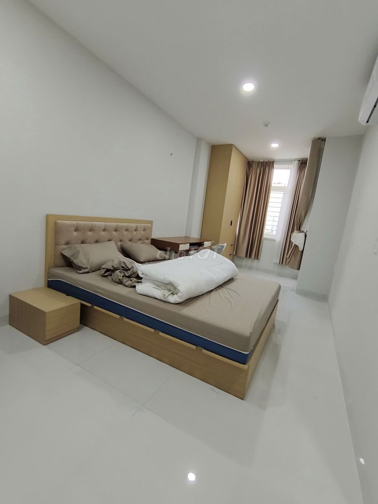 Rent the Phú Nhuận Advanced Services Room