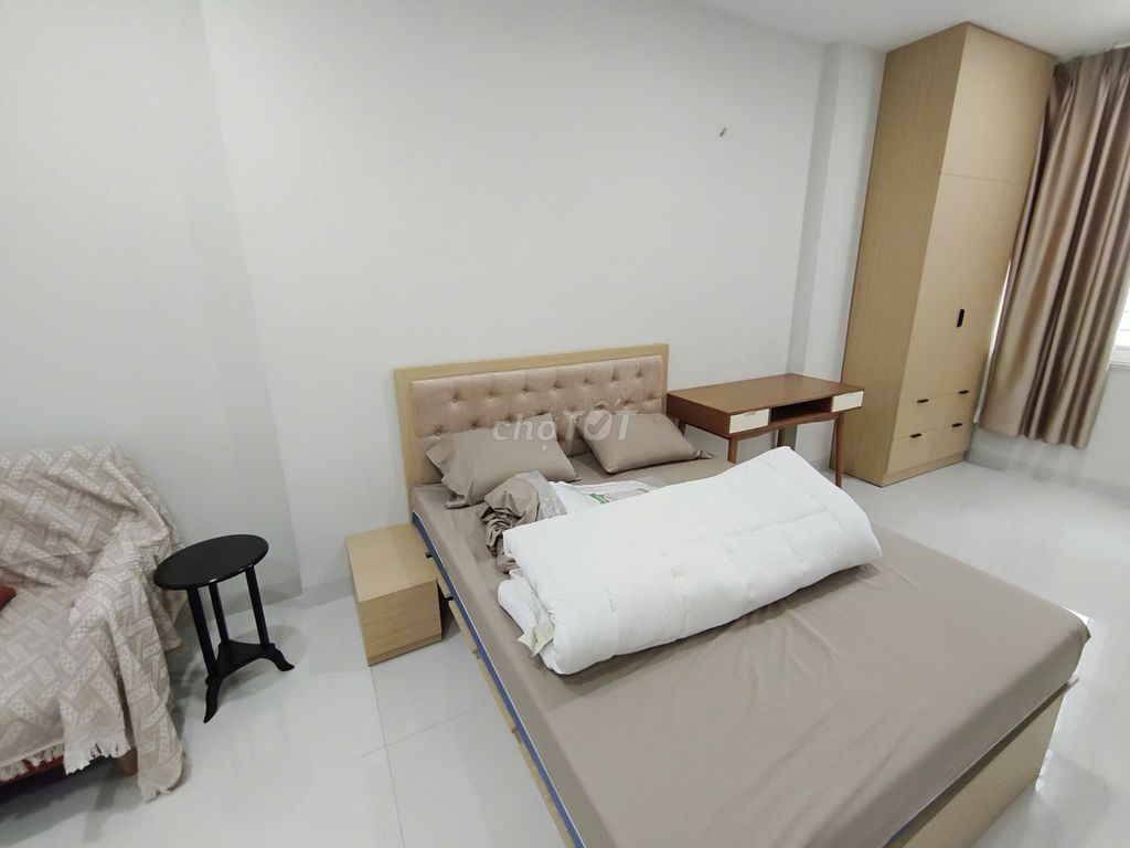 Rent the Phú Nhuận Advanced Services Room