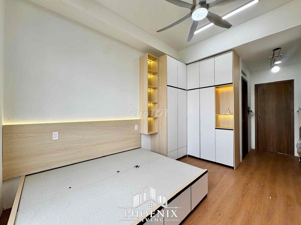 studio luxury - full furniture - bal its badge