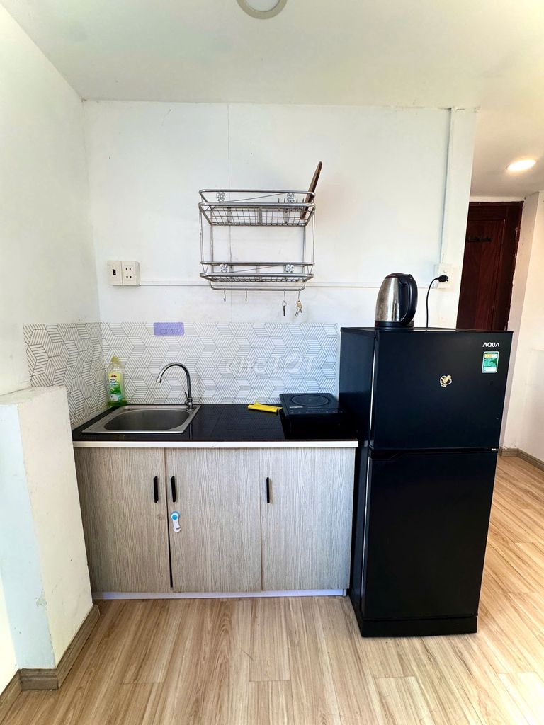 Rent the 1st county apartment near the Tân Định church, town bridge, full interior.