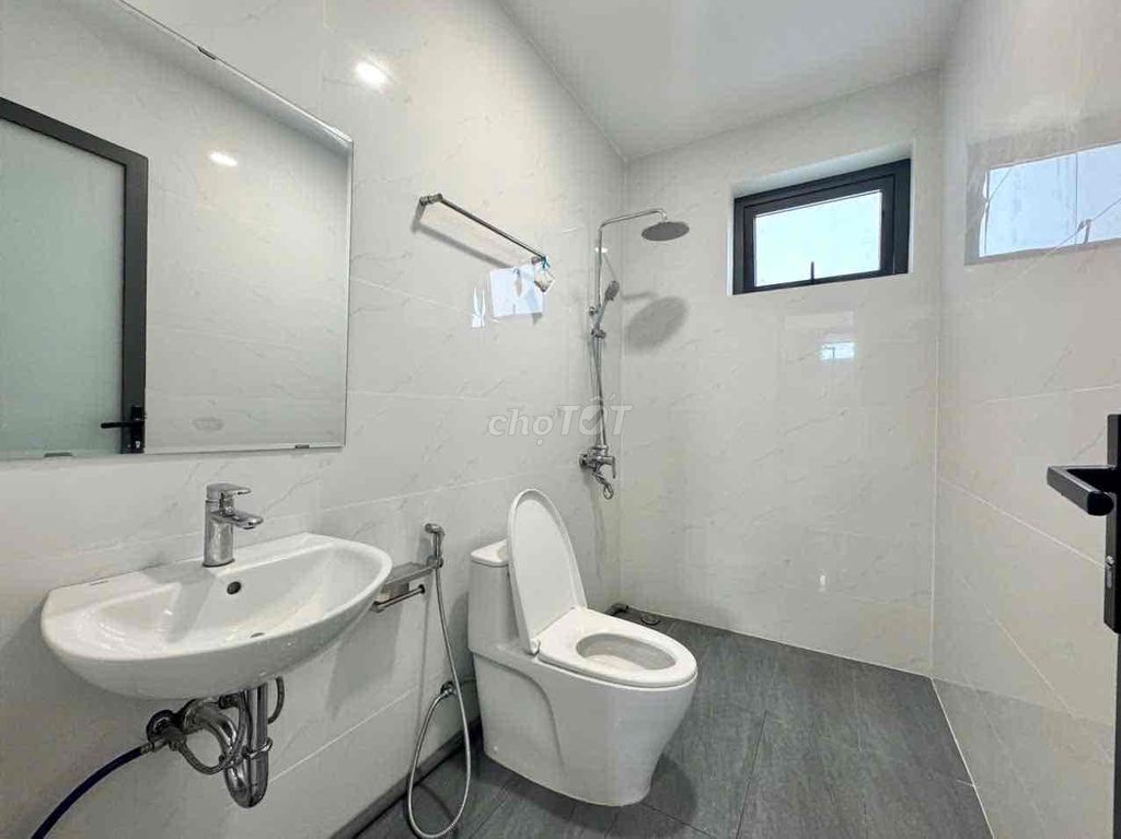 Rent an apartment full of furniture - Quốc lộ 13.