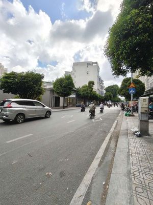 Rent a Nguyễn Trãi, 010, 4 x 9 x 4x4 p.m.