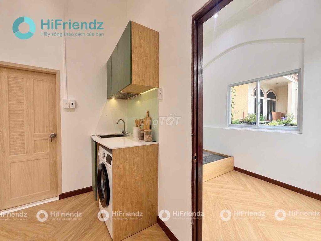 Open a kitchen room, cut the bancol now. Hoàng Văn Thụ.