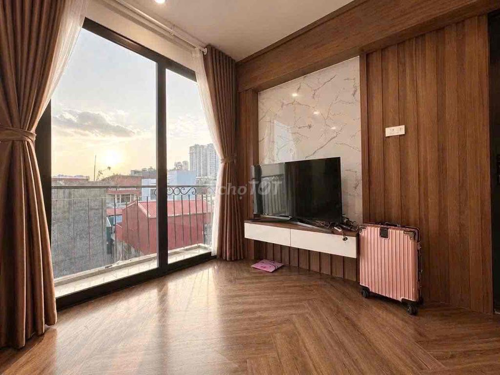 Rent a super-sense balcony at Lê Văn Sỹ 3rd county cheap T14026