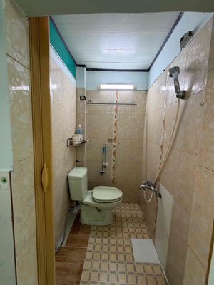 To rent the original Huỳnh Đình Hai into a drug cartel for 8.8 million a month.