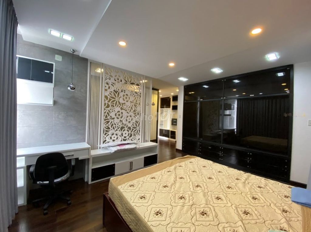 Rent villa Villa Stinger near the Interstate, Bưng Ông Thoàn from 22-28 million.