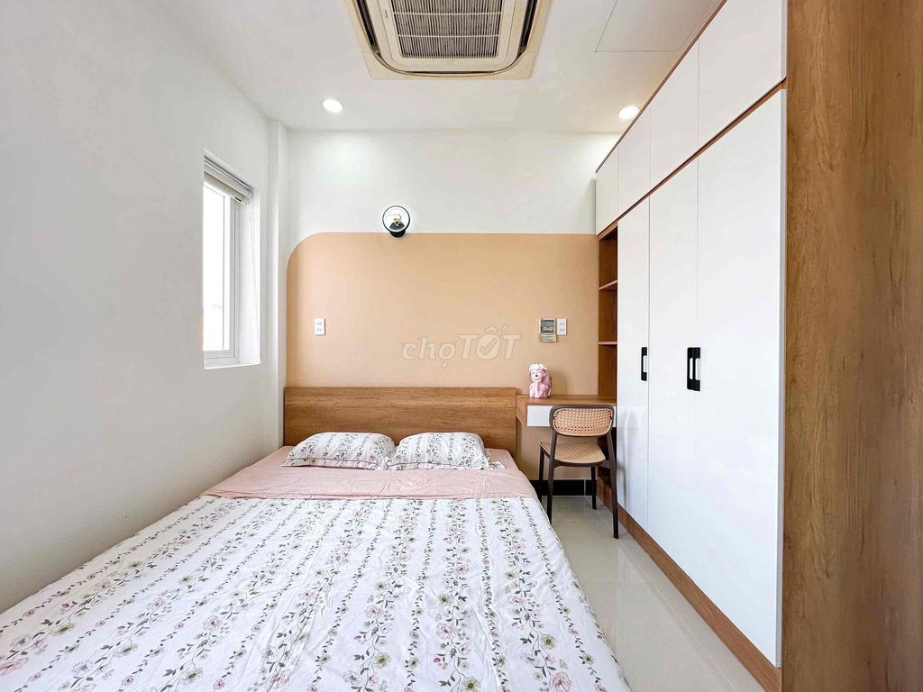A fine home — where you go home — is chill, living luxry — Tân Bình Guardian