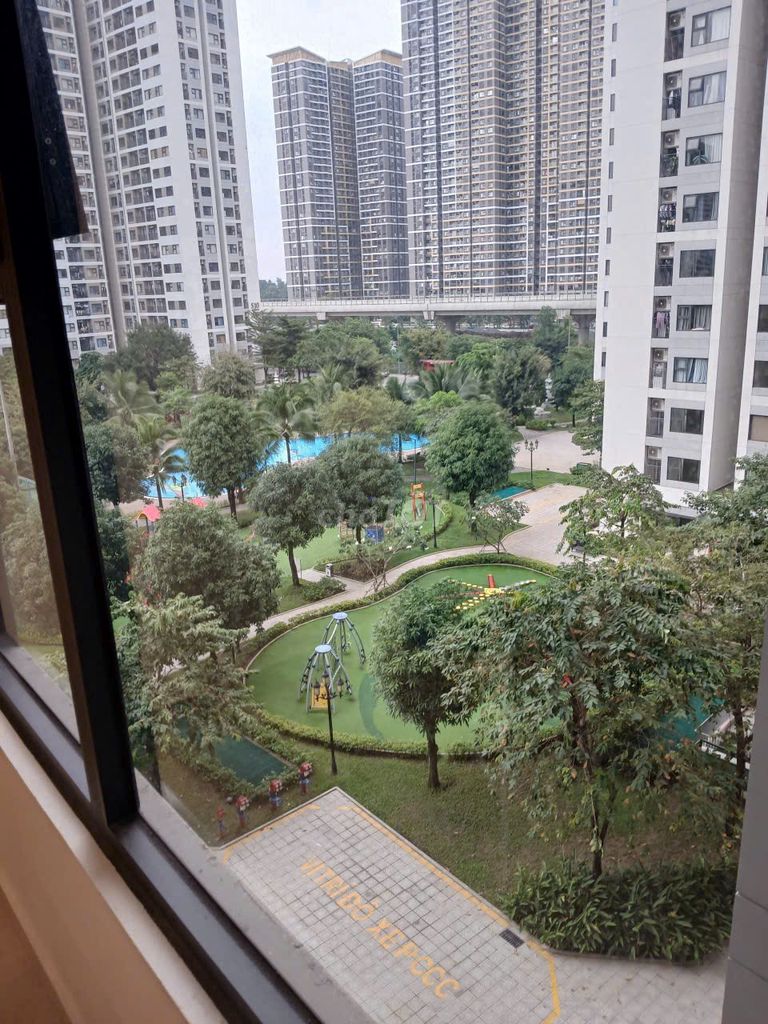 Rent studio - S10.02 floors 6 06 Vinhomes Grand Park